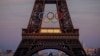 Các vòng tròn Olympic trên Tháp Eiffel ở Paris ngày 7/6. Thế vận hội mùa hè sẽ chính thức khai mạc ở thủ đô Pháp ngày 26/7.